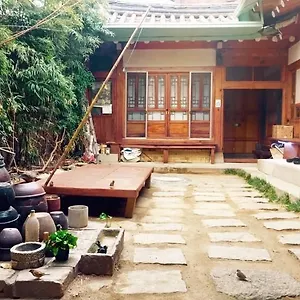 Gongsimga Hanok ** Séoul